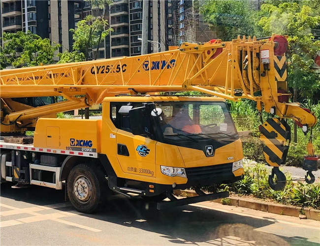 鲁山县大件设备吊装租赁吊车